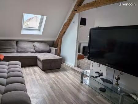 petit t2 plein centre ville