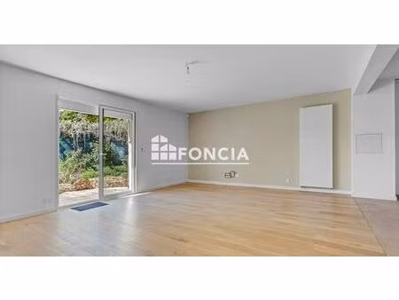 maison de 102m2 en plein coeur du quartier de balizy-gravigny  refaite totalement à neuf  