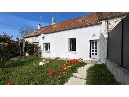 maison spacieuse et authentique à fontenailles