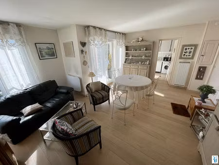 bois-guillaume - appartement t3 duplex d'environ 73 m² (106 m² au sol ) + 2 parkings