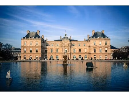 triplex à vendre dans le quartier val de grace