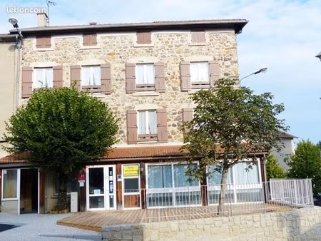 local hôtel  bar  restaurant 350 m²