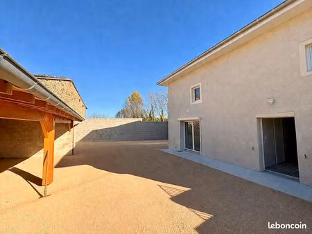ferme 3 pièces 75 m²