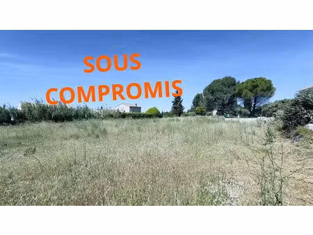 vente terrain à batir 549 m² à saint-cannat (13760)  275 000 €