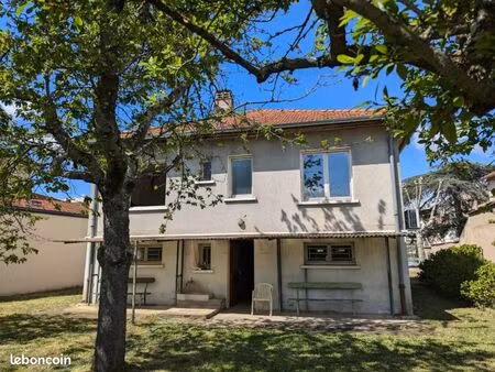 maison de ville 5 pièces 82 m²