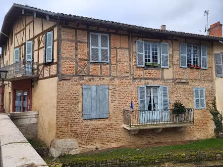 vente immeuble 16 pièces 298.54 m² à chatillon-sur-chalaronne (01400)  589 000 €