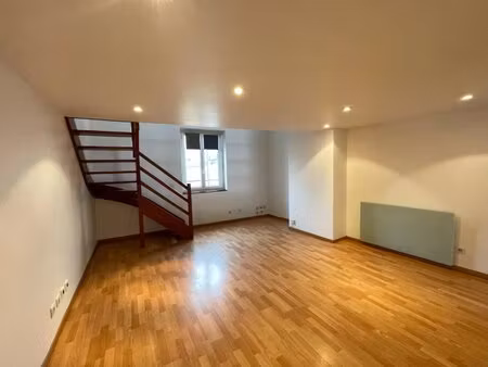 t2 marcoussis centre