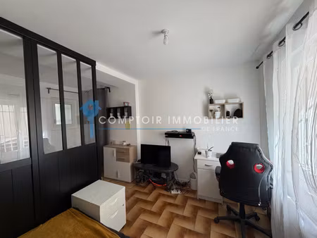 appartement 1pièce(s) 28 10 m² nîmes (30000)