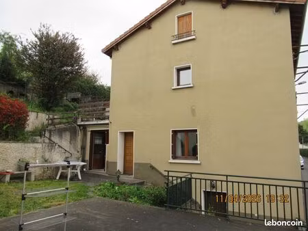 maison.4 pièces. 91m²