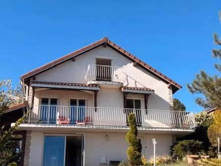 maison 6 pièces 176 m²