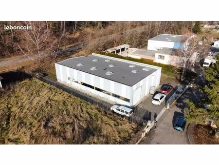 local commercial 385 m² la ricamarie