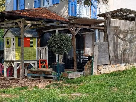 maison rénovée avec vue loire + terrain 2 300 m² – chamalières-sur-loire