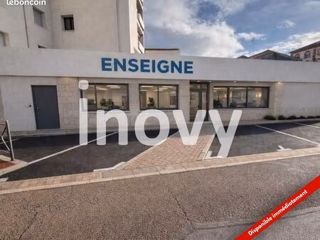 local commercial 131 m²
