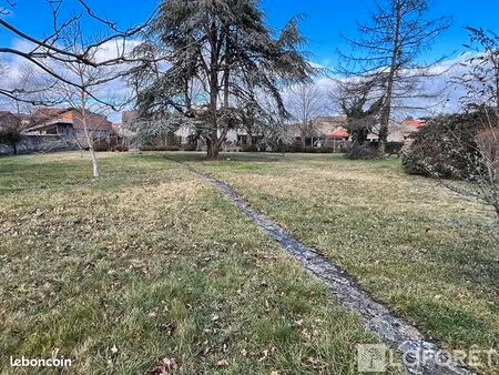 terrain 2885 m² lempdes sur allagnon