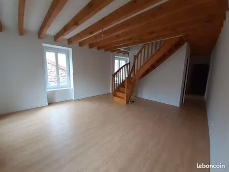 immeuble 222 m² sainte-sigolène