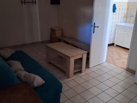 location appartement 1 pièce 25 m² à digne-les-bains (04000)  380 €