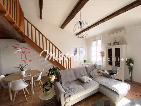 location aigues-mortes intra muros appartement 2 chambres et