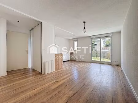 appartement de 41 m2 avec jardin et place de parking