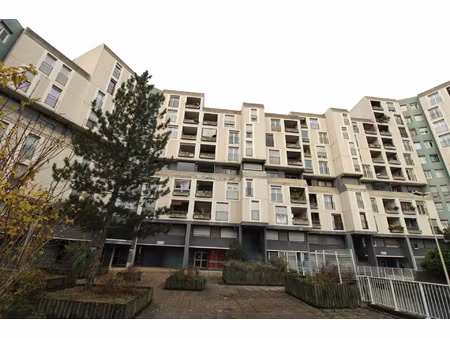 appartement 4 pieces + cuisine