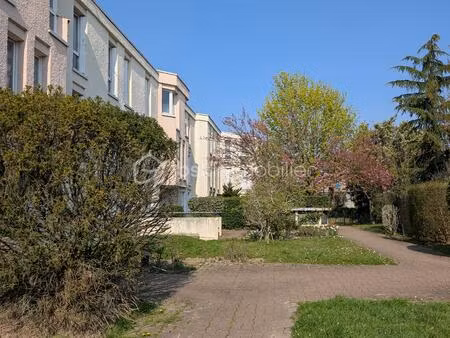 appartement de 81 m² à evry