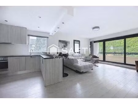 appartement lumineux - résidence calme avec parking  gardien et ascenseur