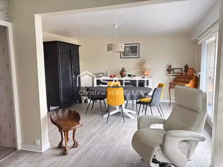 appartement 80 m2 lumineux avec vue dégagée et ascenseur