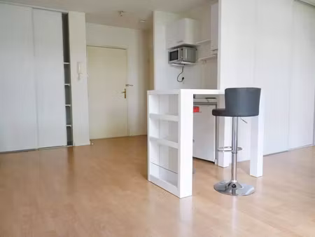 vente appartement 1 pièce 38 m² pau (64000)
