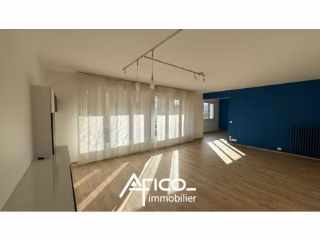 location appartement 5 pièces 116 m² à tours (37100)
