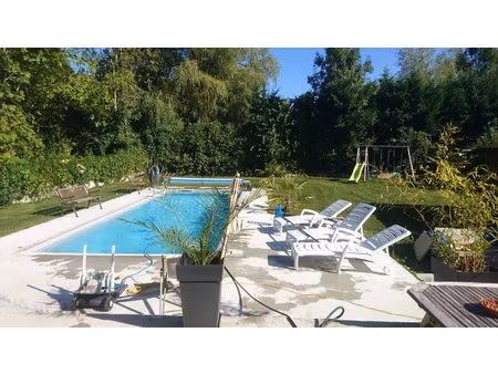 maison individuelle 130 m2 avec piscine annecy-le-vieux
