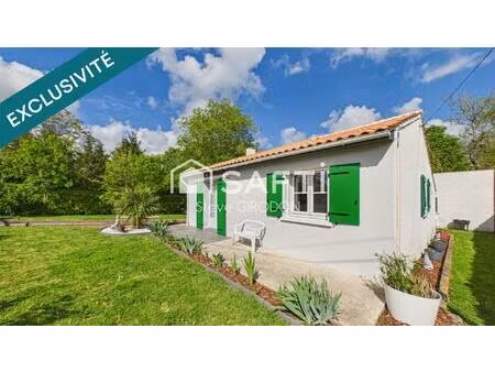 maison rénovée au calme bord de sèvre