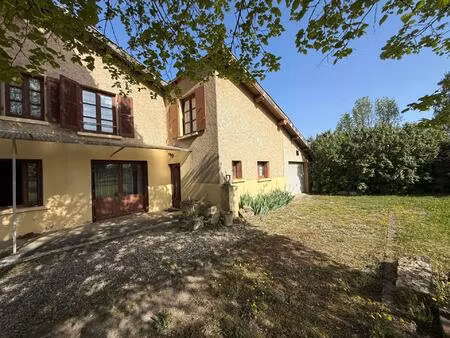 maison en pise avec potentiel