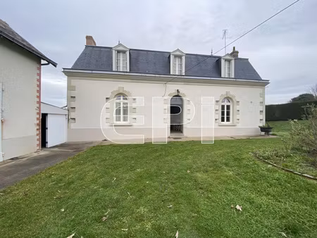 maison en pierre de tuffe 153m2 en campagne