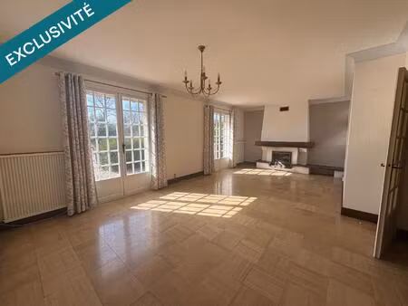 maison traditionnelle 120 m2 avec 4 chambres sur terrain de 1600 m2 proche toutes commodit