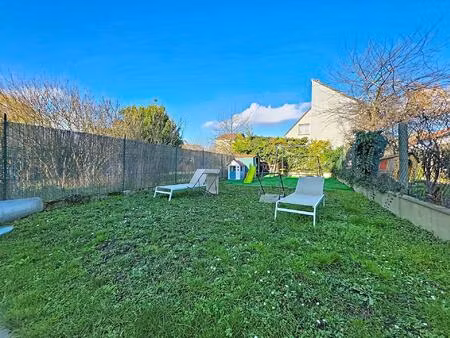 maison ancienne 4 chambres avec jardin