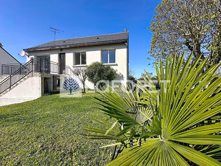 bellevigne-les-châteaux - location maison sur sous-sol complet