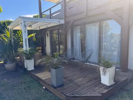 belle villa meublée vue mer et piscine