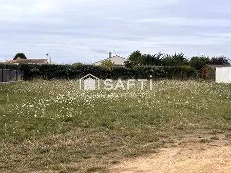 à vendre – terrain constructible divisible de 800 m² au cœur d’angles