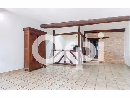 location appartement  m² t-1 à chalon-sur-saône  590 €