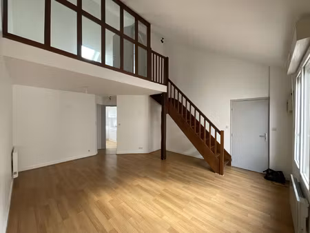 a louer - proche rue d'auron - t3 en duplex