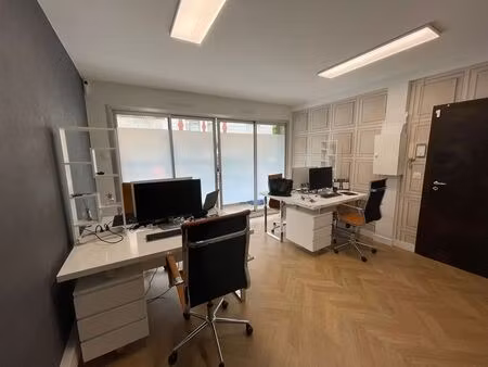 bureau 53.75 m2 - rue boileau