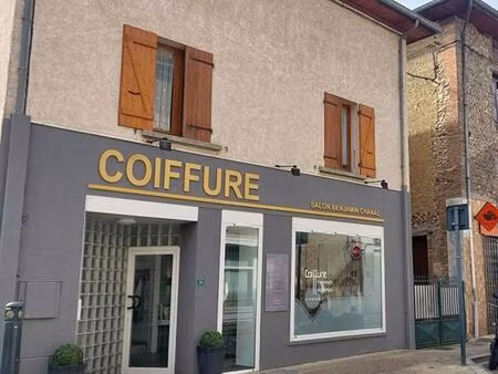 maison saint etienne de saint geoirs 4 pièce(s) 129 69. m2