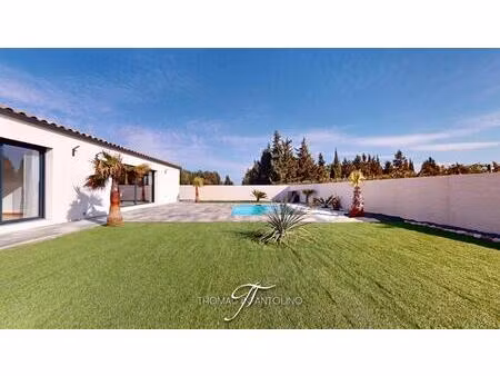 en exclusivite - plain pied - 4 chambres - piscine - garage