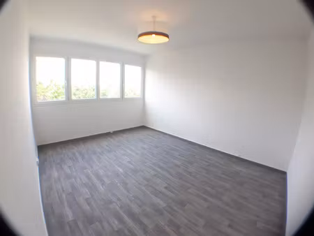 location appartement 2 pièces 41 m² à ris-orangis (91130)