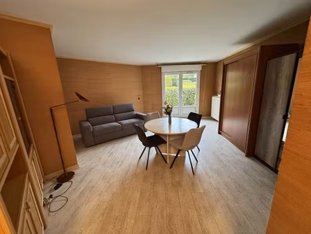 location meublée appartement 1 pièce 37 m² à croissy-sur-seine (78290)  879 €