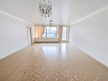 av de la basilique appartement 3ch + double terrasse