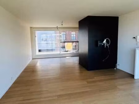 ruime woning op topligging!