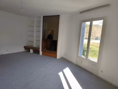 vente maison 11 pièces 200 m² quillan (11500)