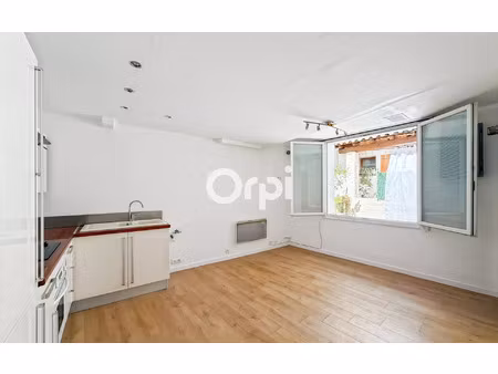 appartement cuges-les-pins 36.4 m² t-2 à vendre  86 000 €