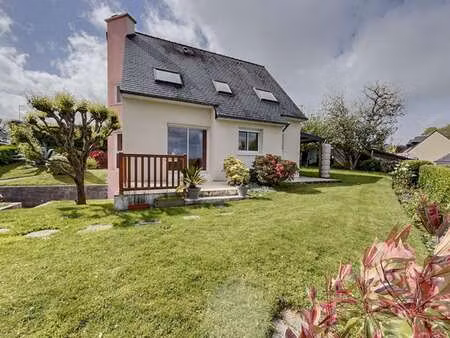 vente maison à landerneau (29800) : à vendre / 108m² landerneau
