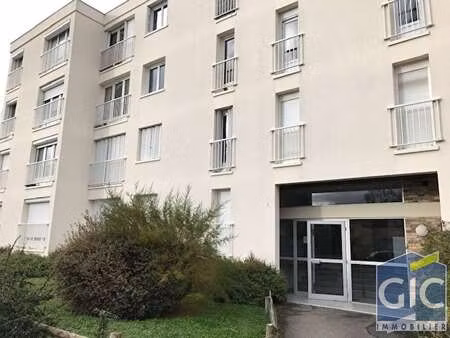 location appartement 2 pièces à caen (14000) : à louer 2 pièces / 42m² caen